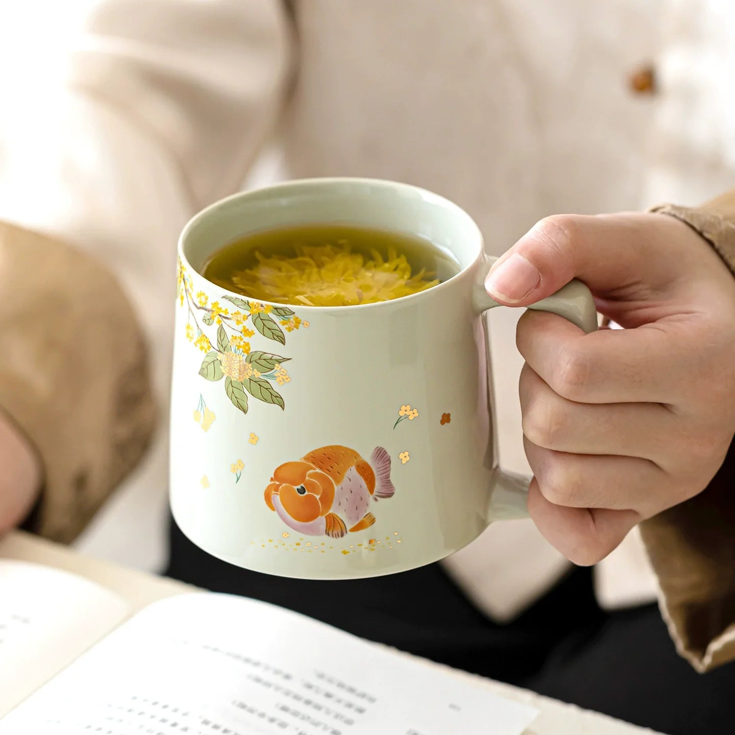 Goldfish Ceramic Mug Series — Gentle Moments, Flowing Warmth-2